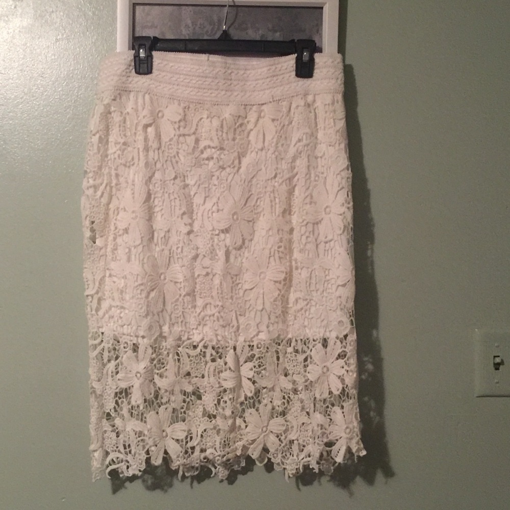 Decree Skirt
